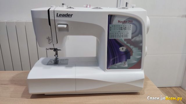 Швейная машина Leader NewArt 200