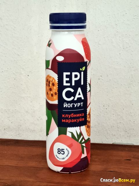 Питьевой йогурт с клубникой и маракуйей "Epica"