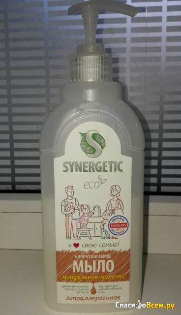 Биоразлагаемое жидкое мыло "Synergetic" Миндальное молочко