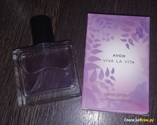 Парфюмерная вода Avon Viva la Vita