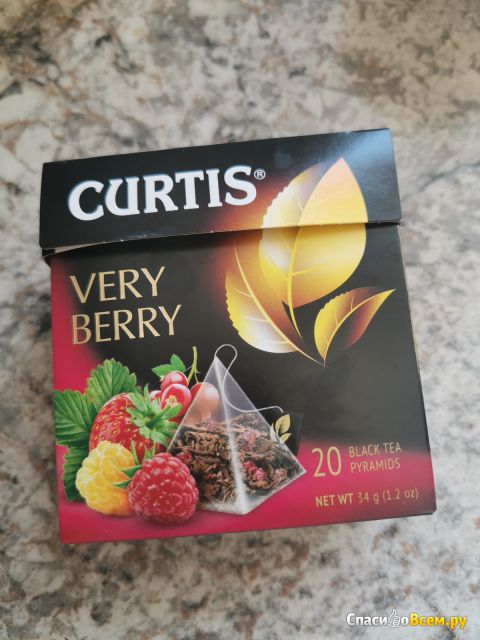 Черный чай Curtis "Very Berry" в пирамидках