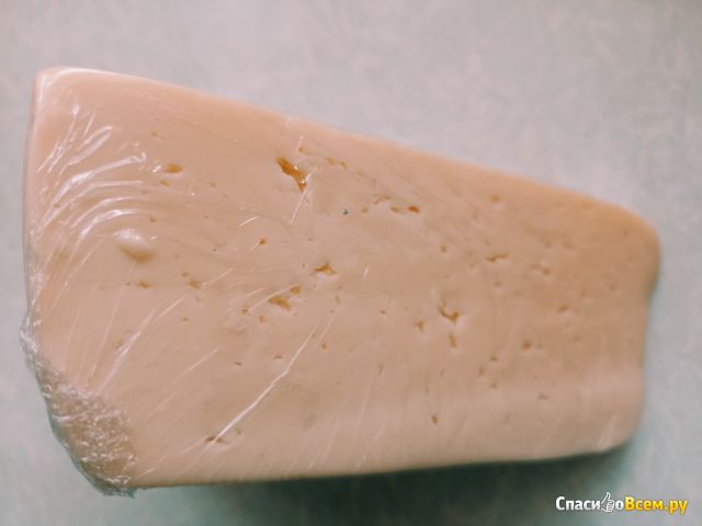 Сыр полутвердый Граф Монте Кристо с вкусом топлёного молока "Алексеевский"