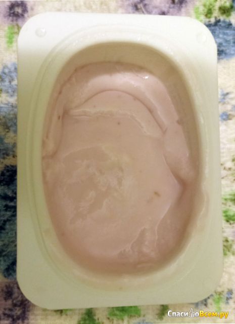 Йогурт густой "Miocrema" с малиной и ежевикой 2,5%