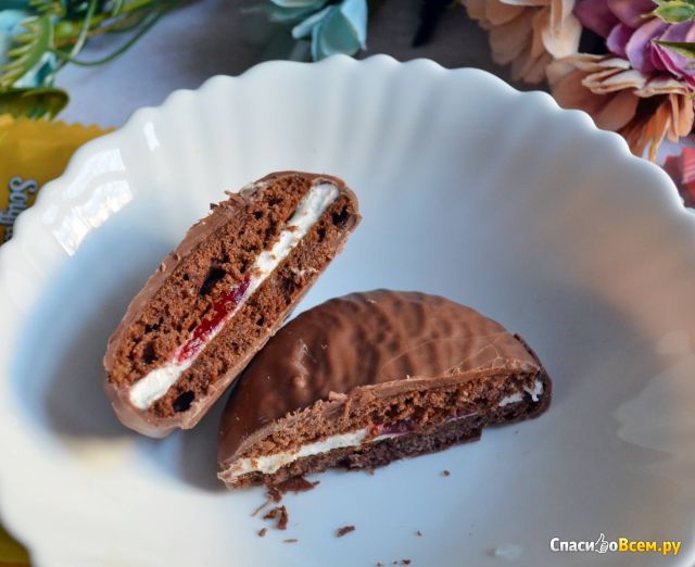 Протеиновое печенье Ё батон "Jamy Pie" Souffle and Jam с малиной