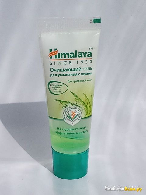 Очищающий гель для умывания Himalaya Herbals с нимом для проблемной кожи