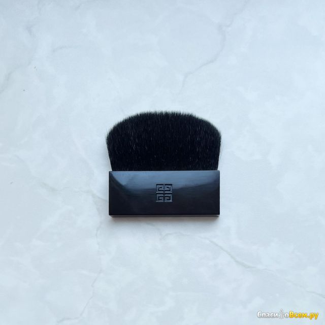 Компактная пудра Givenchy Prisme Libre Pressed Powder