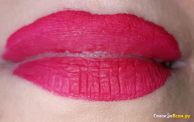 Жидкая матовая помада для губ Essence Stay 8H Matte Liquid Lipstick