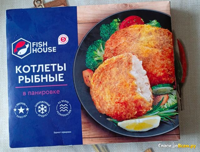 Рыбные котлеты в панировке Fish House