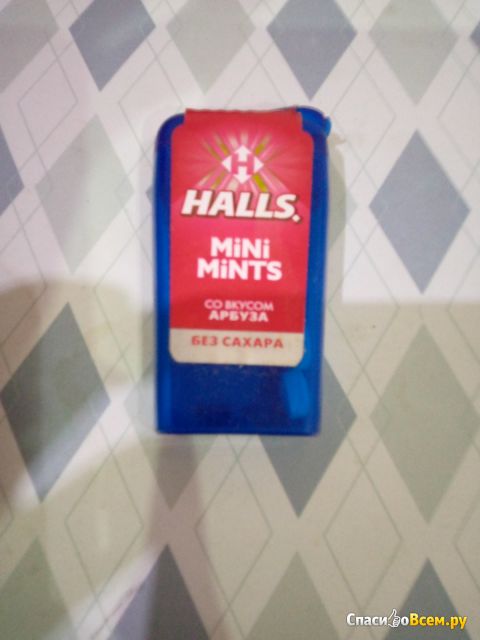 Конфеты Halls Mini Mints со вкусом арбуза