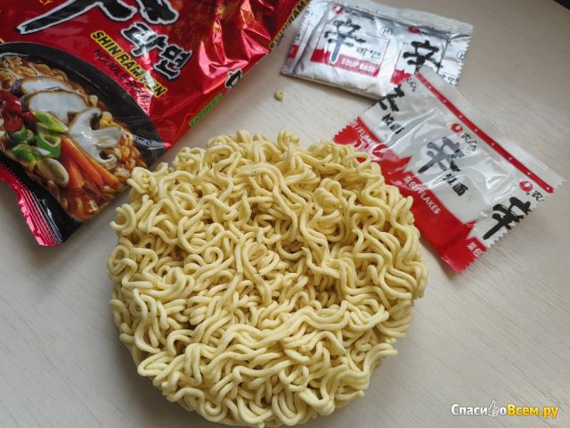Лапша быстрого приготовления NONGSHIM Shin Ramyun noodle soup