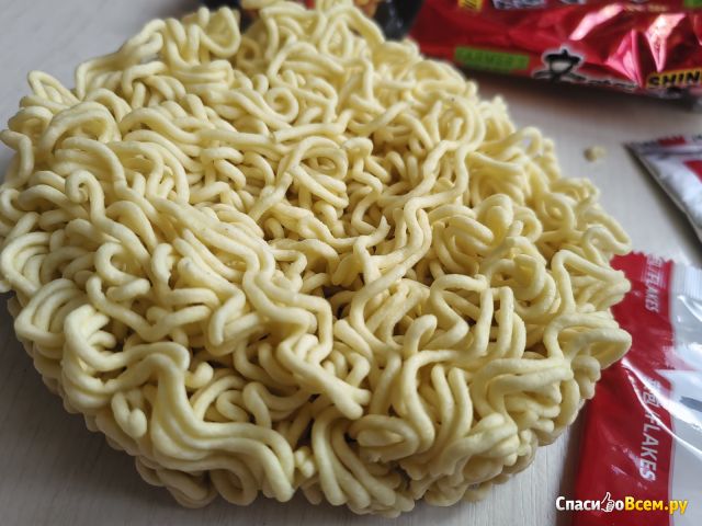 Лапша быстрого приготовления NONGSHIM Shin Ramyun noodle soup