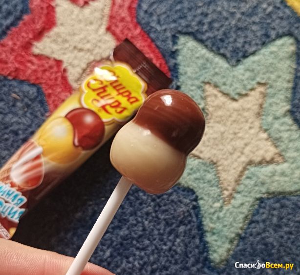 Карамель на палочке со вкусом ванили и шоколада Chupa Chups Двойная порция