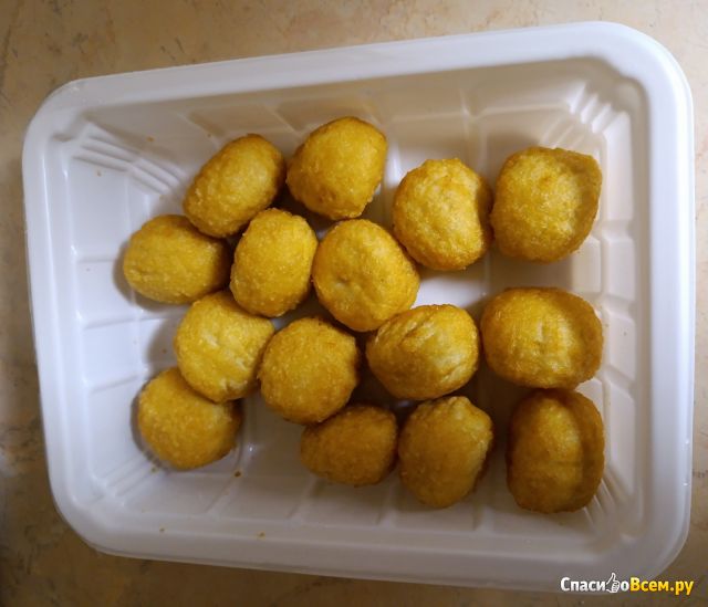 Круггетсы "Горячая Штучка" сочные золотистые куринные шарики