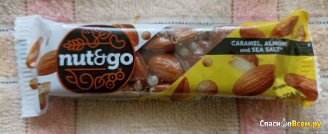 Миндальный батончики"Nut&Go" KDV