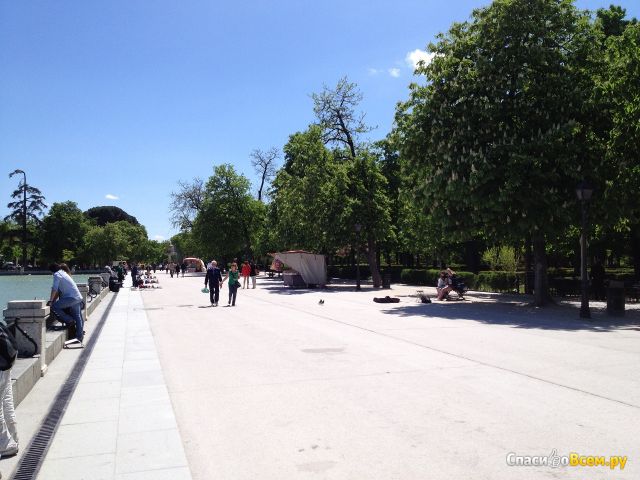 Парк Ретиро в Мадриде (Испания)