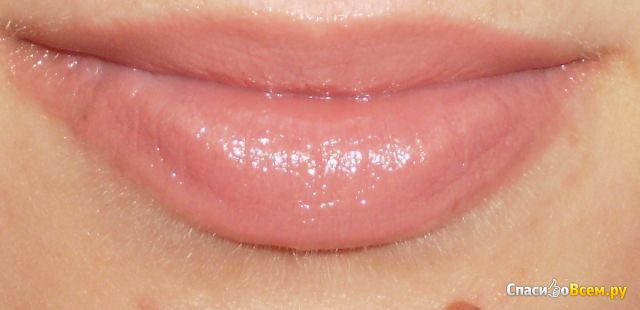 Увлажняющая губная помада Avon "Luxe" Nude Slip