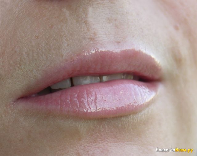 Блеск для губ Estee Lauder Pure Color Lip gloss #27 Pink Kiss
