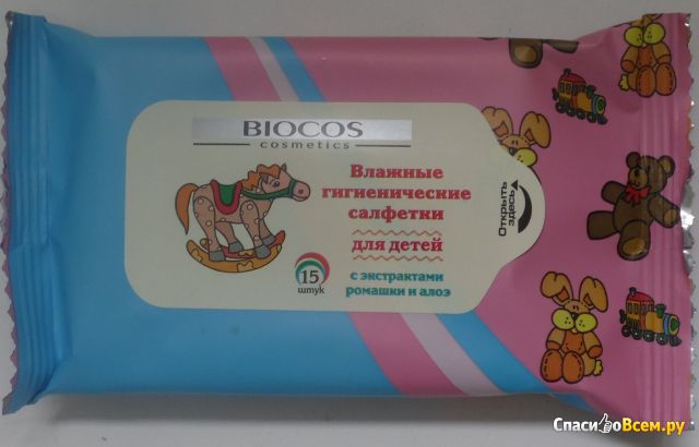 Влажные гигиенические салфетки Biocos детские с экстрактами ромашки и алоэ
