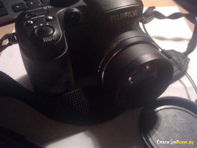 Цифровой фотоаппарат Fujifilm FinePix S1500