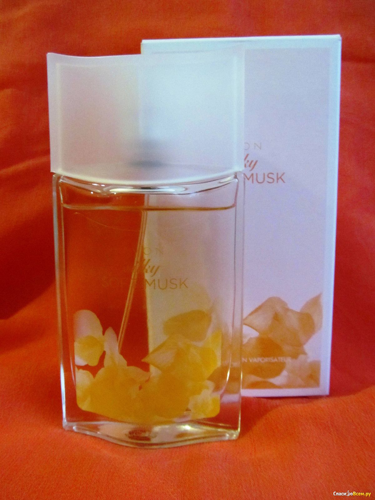 Silky soft. Эйвон Silky Soft Musk. Avon Soft Musk туалетная вода. Туалетная вода эйвон Silky Soft. Avon Silky Soft Musk туалетная вода 50.00 мл.